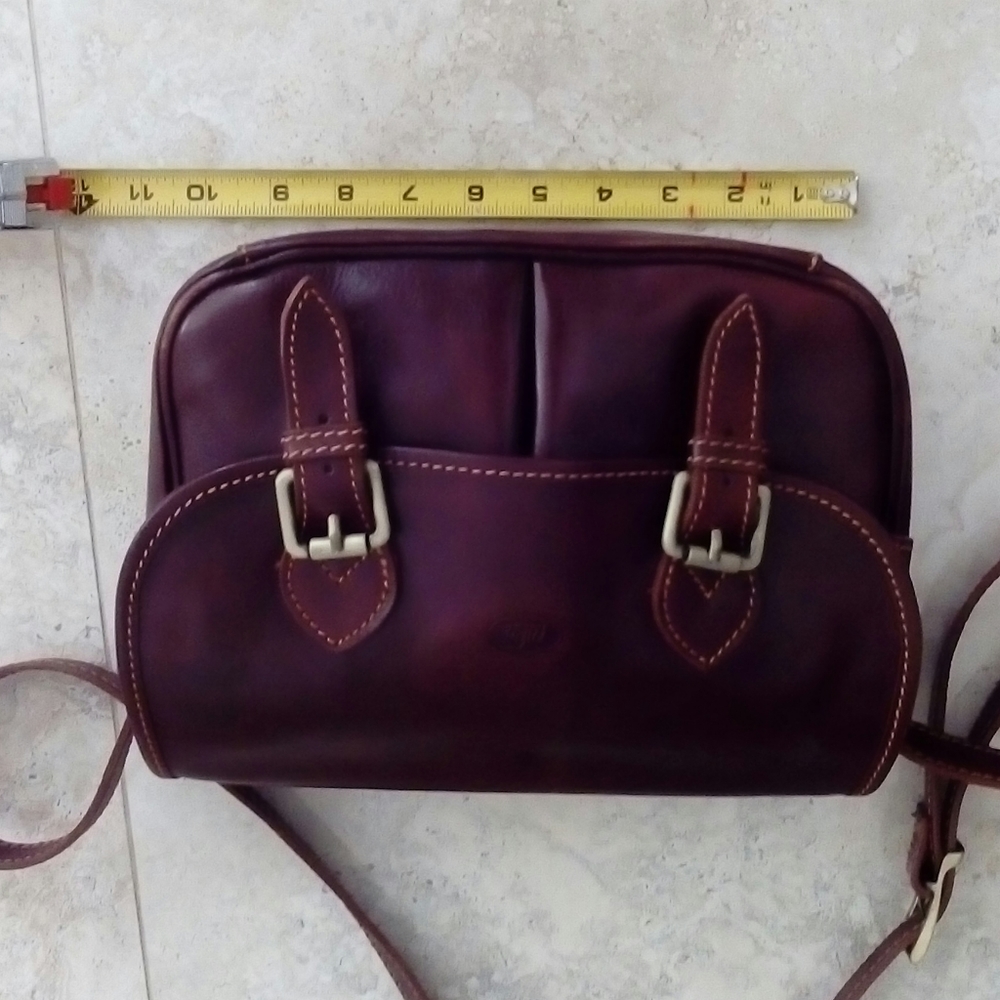 🎉🎉HP💃💃Piké Leather Shoulder Bag 👜 - Picture 13 of 14